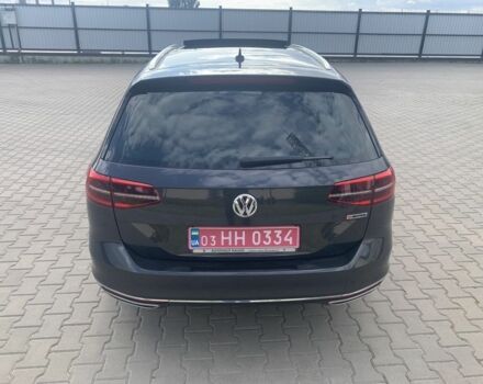 Фольксваген Пассат Вариант 2019 в Луцке на Automoto.ua Серый Фольксваген Пассат Вариант, объемом двигателя 2 л и пробегом 197 тыс. км за 21699 $, фото 5 на Automoto.ua