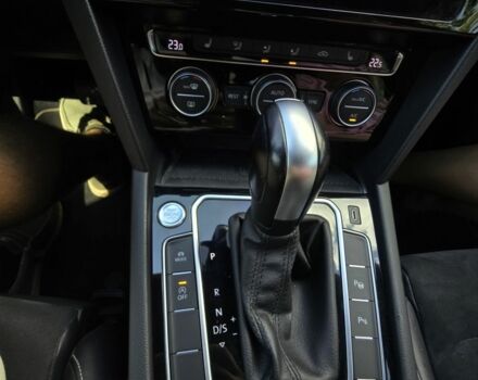 Серый Фольксваген Пассат Вариант, объемом двигателя 2 л и пробегом 190 тыс. км за 21500 $, фото 20 на Automoto.ua