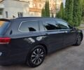 Сірий Фольксваген Пассат Варіант, об'ємом двигуна 2 л та пробігом 210 тис. км за 19150 $, фото 2 на Automoto.ua