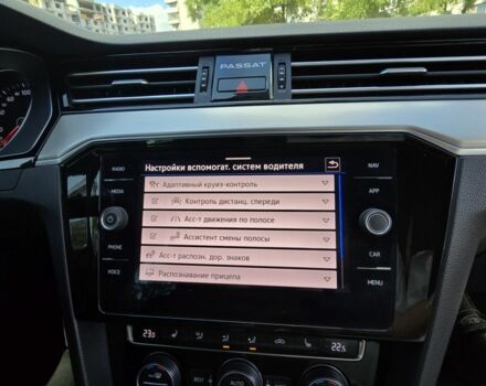 Серый Фольксваген Пассат Вариант, объемом двигателя 2 л и пробегом 190 тыс. км за 21500 $, фото 7 на Automoto.ua