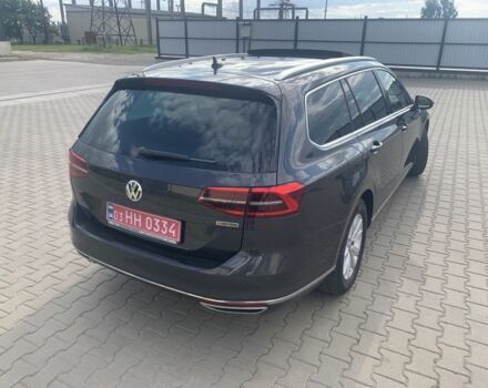 Фольксваген Пассат Вариант 2019 в Луцке на Automoto.ua Серый Фольксваген Пассат Вариант, объемом двигателя 2 л и пробегом 197 тыс. км за 21699 $, фото 3 на Automoto.ua