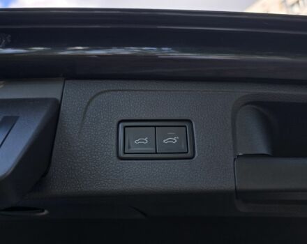 Серый Фольксваген Пассат Вариант, объемом двигателя 2 л и пробегом 190 тыс. км за 21500 $, фото 12 на Automoto.ua