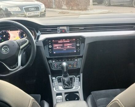 Серый Фольксваген Пассат Вариант, объемом двигателя 2 л и пробегом 200 тыс. км за 20651 $, фото 8 на Automoto.ua