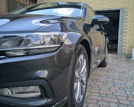 Сірий Фольксваген Пассат Варіант, об'ємом двигуна 2 л та пробігом 215 тис. км за 20500 $, фото 9 на Automoto.ua