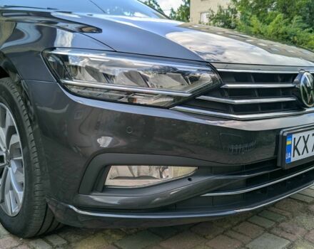 Сірий Фольксваген Пассат Варіант, об'ємом двигуна 2 л та пробігом 215 тис. км за 20500 $, фото 10 на Automoto.ua