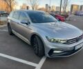 Серый Фольксваген Пассат Вариант, объемом двигателя 2 л и пробегом 200 тыс. км за 20651 $, фото 3 на Automoto.ua