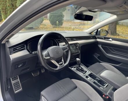 Серый Фольксваген Пассат Вариант, объемом двигателя 2 л и пробегом 138 тыс. км за 28200 $, фото 13 на Automoto.ua