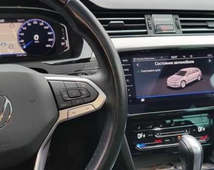 Сірий Фольксваген Пассат Варіант, об'ємом двигуна 2 л та пробігом 215 тис. км за 20500 $, фото 3 на Automoto.ua