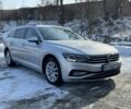 Серый Фольксваген Пассат Вариант, объемом двигателя 2 л и пробегом 300 тыс. км за 15900 $, фото 1 на Automoto.ua