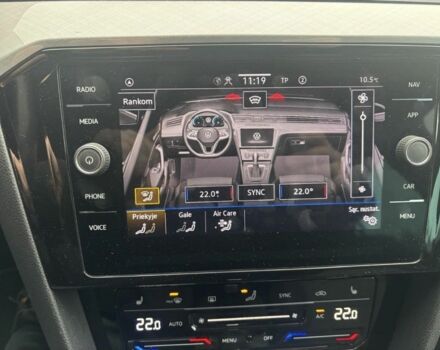 Сірий Фольксваген Пассат Варіант, об'ємом двигуна 2 л та пробігом 205 тис. км за 22499 $, фото 8 на Automoto.ua