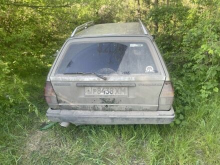 Фольксваген Пассат Варіант 1986 у Изюме на Automoto.ua Сірий Фольксваген Пассат Варіант, об'ємом двигуна 0 л та пробігом 400 тис. км за 362 $, фото 1 на Automoto.ua