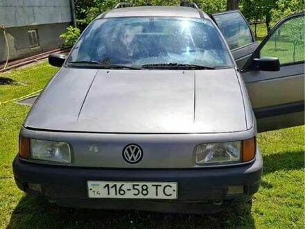 Фольксваген Пассат Вариант 1990 в Стрые на Automoto.ua Серый Фольксваген Пассат Вариант, объемом двигателя 1.8 л и пробегом 320 тыс. км за 1350 $, фото 1 на Automoto.ua