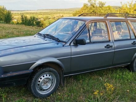 Фольксваген Пассат Вариант 1998 в Изяслве на Automoto.ua Серый Фольксваген Пассат Вариант, объемом двигателя 1.8 л и пробегом 330 тыс. км за 1100 $, фото 1 на Automoto.ua