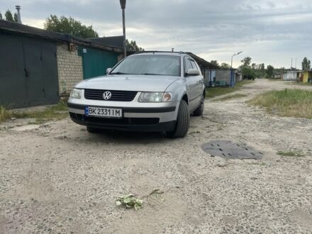 Фольксваген Пассат Варіант 1999 у Вараш (Кузнецовськ) на Automoto.ua Сірий Фольксваген Пассат Варіант, об'ємом двигуна 1.9 л та пробігом 408 тис. км за 3100 $, фото 1 на Automoto.ua