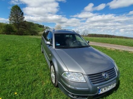 Фольксваген Пассат Вариант 2001 в Киеве на Automoto.ua Серый Фольксваген Пассат Вариант, объемом двигателя 2.5 л и пробегом 297 тыс. км за 3261 $, фото 1 на Automoto.ua
