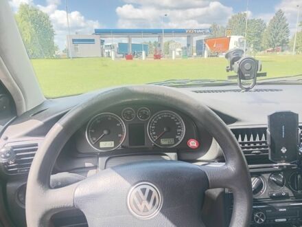 Фольксваген Пассат Вариант 2001 в Березно на Automoto.ua Серый Фольксваген Пассат Вариант, объемом двигателя 1.9 л и пробегом 432 тыс. км за 2200 $, фото 1 на Automoto.ua