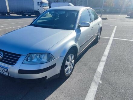 Серый Фольксваген Пассат Вариант, объемом двигателя 1.6 л и пробегом 250 тыс. км за 4400 $, фото 1 на Automoto.ua