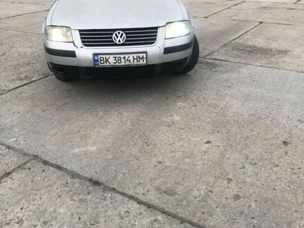 Фольксваген Пассат Вариант 2002 в Коростене на Automoto.ua Серый Фольксваген Пассат Вариант, объемом двигателя 1.9 л и пробегом 500 тыс. км за 3300 $, фото 1 на Automoto.ua