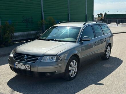 Фольксваген Пассат Вариант 2002 в Кременце на Automoto.ua Серый Фольксваген Пассат Вариант, объемом двигателя 0 л и пробегом 300 тыс. км за 1799 $, фото 1 на Automoto.ua