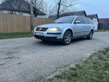 Сірий Фольксваген Пассат Варіант, об'ємом двигуна 0 л та пробігом 40 тис. км за 2011 $, фото 1 на Automoto.ua