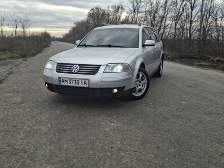 Сірий Фольксваген Пассат Варіант, об'ємом двигуна 2 л та пробігом 215 тис. км за 4500 $, фото 1 на Automoto.ua