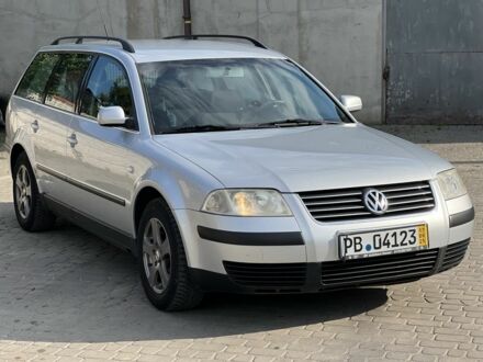 Серый Фольксваген Пассат Вариант, объемом двигателя 0 л и пробегом 198 тыс. км за 4400 $, фото 1 на Automoto.ua