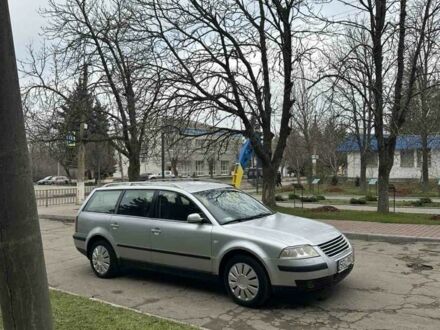 Серый Фольксваген Пассат Вариант, объемом двигателя 1.9 л и пробегом 200 тыс. км за 2300 $, фото 1 на Automoto.ua