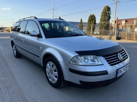Фольксваген Пассат Варіант 2003 у Черняхове на Automoto.ua Сірий Фольксваген Пассат Варіант, об'ємом двигуна 0 л та пробігом 243 тис. км за 4500 $, фото 1 на Automoto.ua