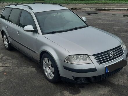 Фольксваген Пассат Вариант 2004 в Ирпене на Automoto.ua Серый Фольксваген Пассат Вариант, объемом двигателя 1.9 л и пробегом 450 тыс. км за 2000 $, фото 1 на Automoto.ua