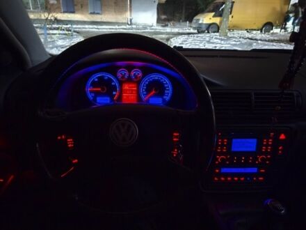 Серый Фольксваген Пассат Вариант, объемом двигателя 2 л и пробегом 391 тыс. км за 1800 $, фото 1 на Automoto.ua