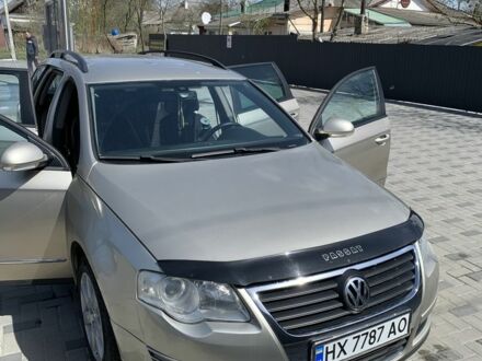 Фольксваген Пассат Варіант 2005 у Шепетовке на Automoto.ua Сірий Фольксваген Пассат Варіант, об'ємом двигуна 2 л та пробігом 298 тис. км за 5600 $, фото 1 на Automoto.ua