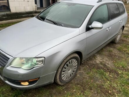 Серый Фольксваген Пассат Вариант, объемом двигателя 2 л и пробегом 320 тыс. км за 2290 $, фото 1 на Automoto.ua