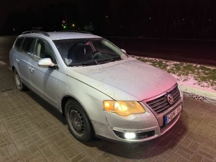 Серый Фольксваген Пассат Вариант, объемом двигателя 2 л и пробегом 258 тыс. км за 3000 $, фото 1 на Automoto.ua