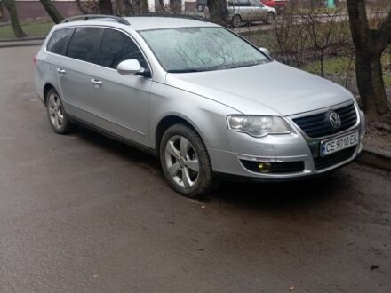 Серый Фольксваген Пассат Вариант, объемом двигателя 2 л и пробегом 245 тыс. км за 7800 $, фото 1 на Automoto.ua