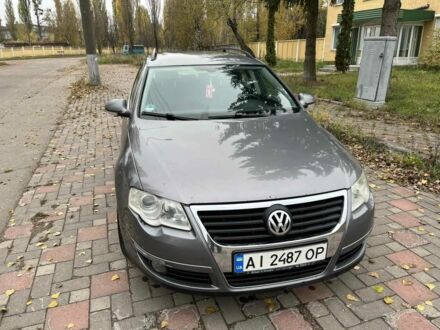Фольксваген Пассат Вариант 2006 в Коростене на Automoto.ua Серый Фольксваген Пассат Вариант, объемом двигателя 2 л и пробегом 423 тыс. км за 4200 $, фото 1 на Automoto.ua