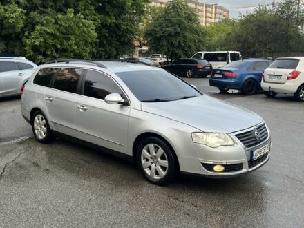Фольксваген Пассат Варіант 2006 у Житомирі на Automoto.ua Сірий Фольксваген Пассат Варіант, об'ємом двигуна 2 л та пробігом 290 тис. км за 6599 $, фото 1 на Automoto.ua