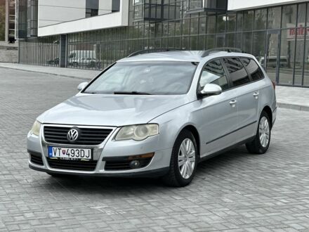 Фольксваген Пассат Вариант 2006 в Днепре (Днепропетровске) на Automoto.ua Серый Фольксваген Пассат Вариант, объемом двигателя 2 л и пробегом 380 тыс. км за 2399 $, фото 1 на Automoto.ua
