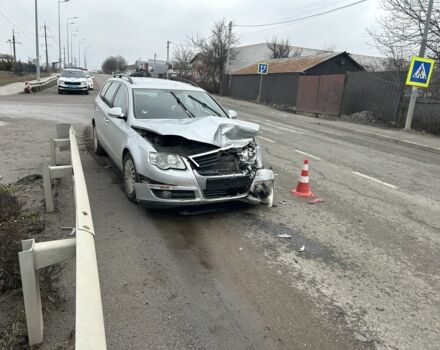 Сірий Фольксваген Пассат Варіант, об'ємом двигуна 0 л та пробігом 280 тис. км за 2700 $, фото 1 на Automoto.ua