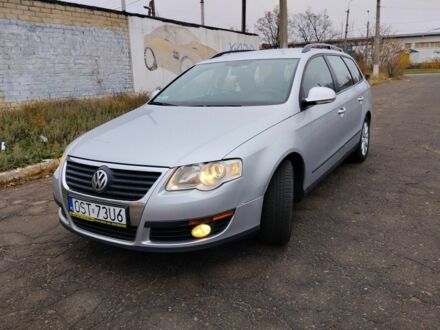 Серый Фольксваген Пассат Вариант, объемом двигателя 1.9 л и пробегом 318 тыс. км за 2950 $, фото 1 на Automoto.ua