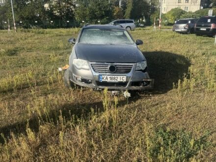 Фольксваген Пассат Варіант 2007 у Харкові на Automoto.ua Сірий Фольксваген Пассат Варіант, об'ємом двигуна 2 л та пробігом 300 тис. км за 2200 $, фото 1 на Automoto.ua