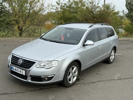 Сірий Фольксваген Пассат Варіант, об'ємом двигуна 2 л та пробігом 284 тис. км за 5200 $, фото 1 на Automoto.ua