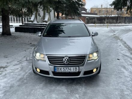 Сірий Фольксваген Пассат Варіант, об'ємом двигуна 2 л та пробігом 382 тис. км за 6100 $, фото 1 на Automoto.ua