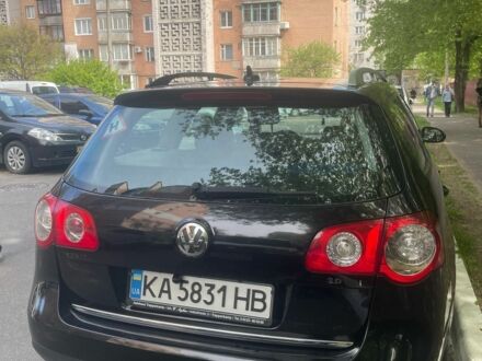 Фольксваген Пассат Вариант 2007 в Вышгороде на Automoto.ua Серый Фольксваген Пассат Вариант, объемом двигателя 2 л и пробегом 287 тыс. км за 6100 $, фото 1 на Automoto.ua