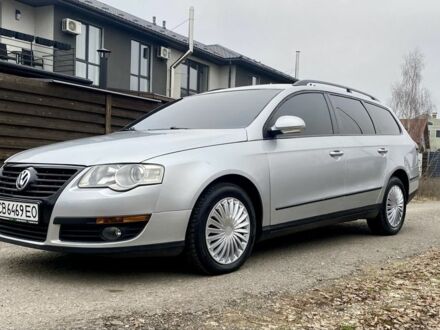 Серый Фольксваген Пассат Вариант, объемом двигателя 1.6 л и пробегом 219 тыс. км за 4900 $, фото 1 на Automoto.ua