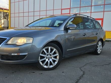 Серый Фольксваген Пассат Вариант, объемом двигателя 2 л и пробегом 314 тыс. км за 2957 $, фото 1 на Automoto.ua