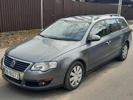 Сірий Фольксваген Пассат Варіант, об'ємом двигуна 2 л та пробігом 400 тис. км за 2300 $, фото 1 на Automoto.ua