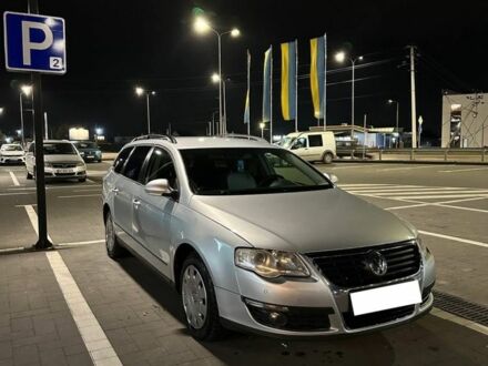 Серый Фольксваген Пассат Вариант, объемом двигателя 2 л и пробегом 351 тыс. км за 5700 $, фото 1 на Automoto.ua