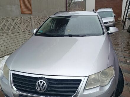 Серый Фольксваген Пассат Вариант, объемом двигателя 2 л и пробегом 350 тыс. км за 4500 $, фото 1 на Automoto.ua