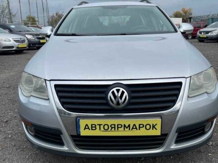 Серый Фольксваген Пассат Вариант, объемом двигателя 2 л и пробегом 236 тыс. км за 6890 $, фото 1 на Automoto.ua