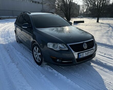 Серый Фольксваген Пассат Вариант, объемом двигателя 1.8 л и пробегом 286 тыс. км за 6100 $, фото 1 на Automoto.ua